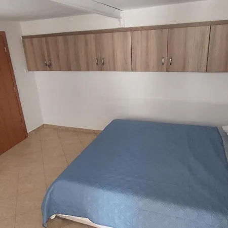 Apartament Cellar Agios Nikolaos  Zewnętrze zdjęcie