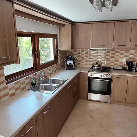Apartament Cellar Agios Nikolaos  Zewnętrze zdjęcie