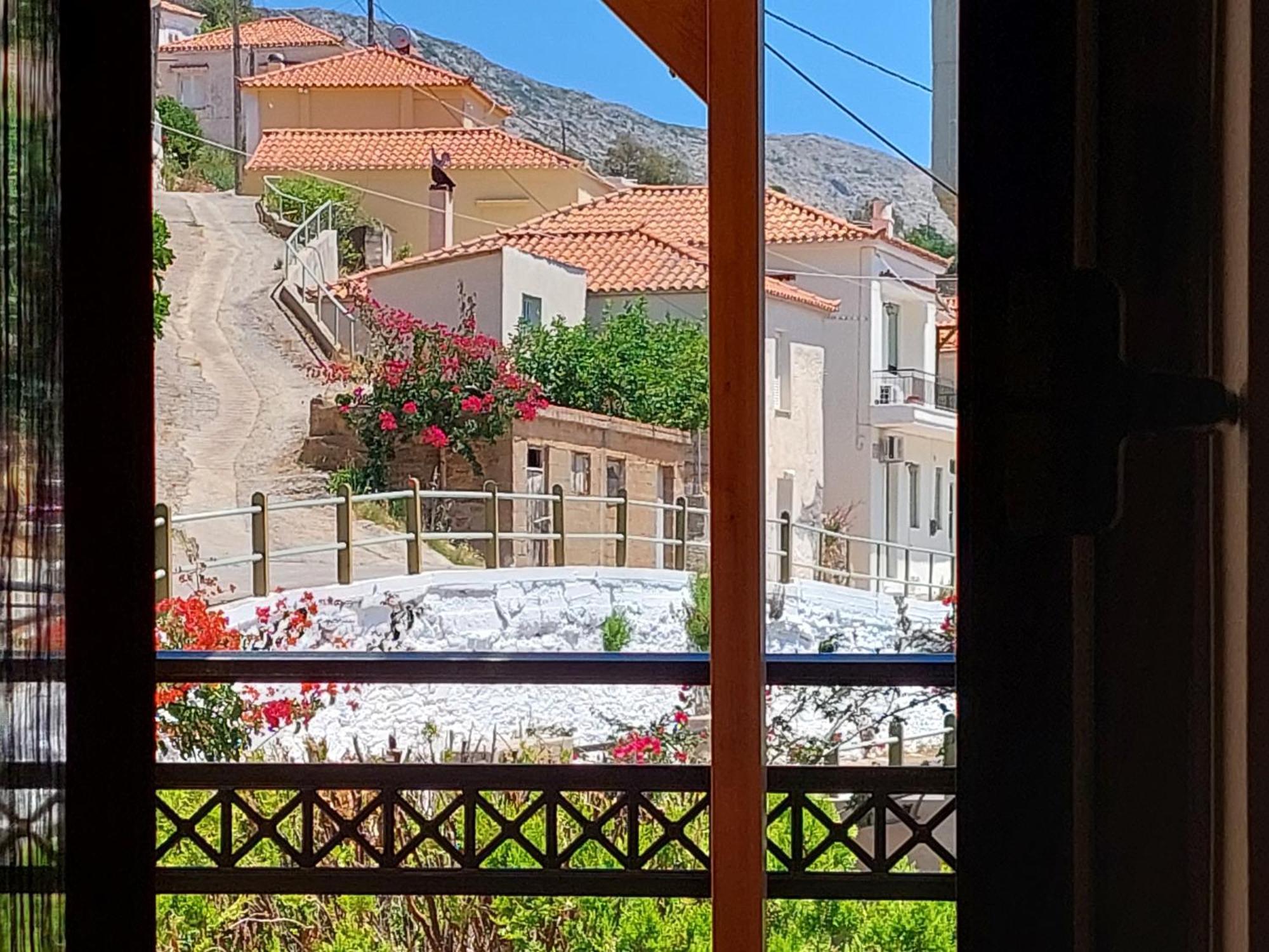 Apartment Cellar Agios Nikolaos (Peloponnese)